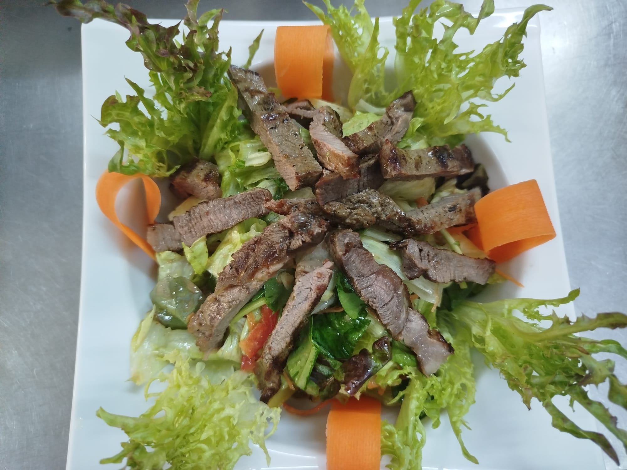 Beef Salata